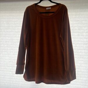Chicsoul like velvet shirt. Burnt orange color